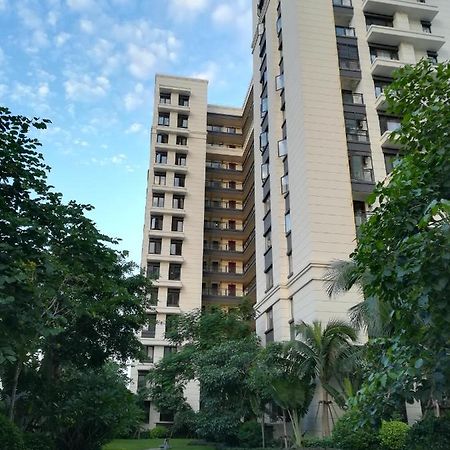 Care Residential Hotel Haikou  Exterior foto