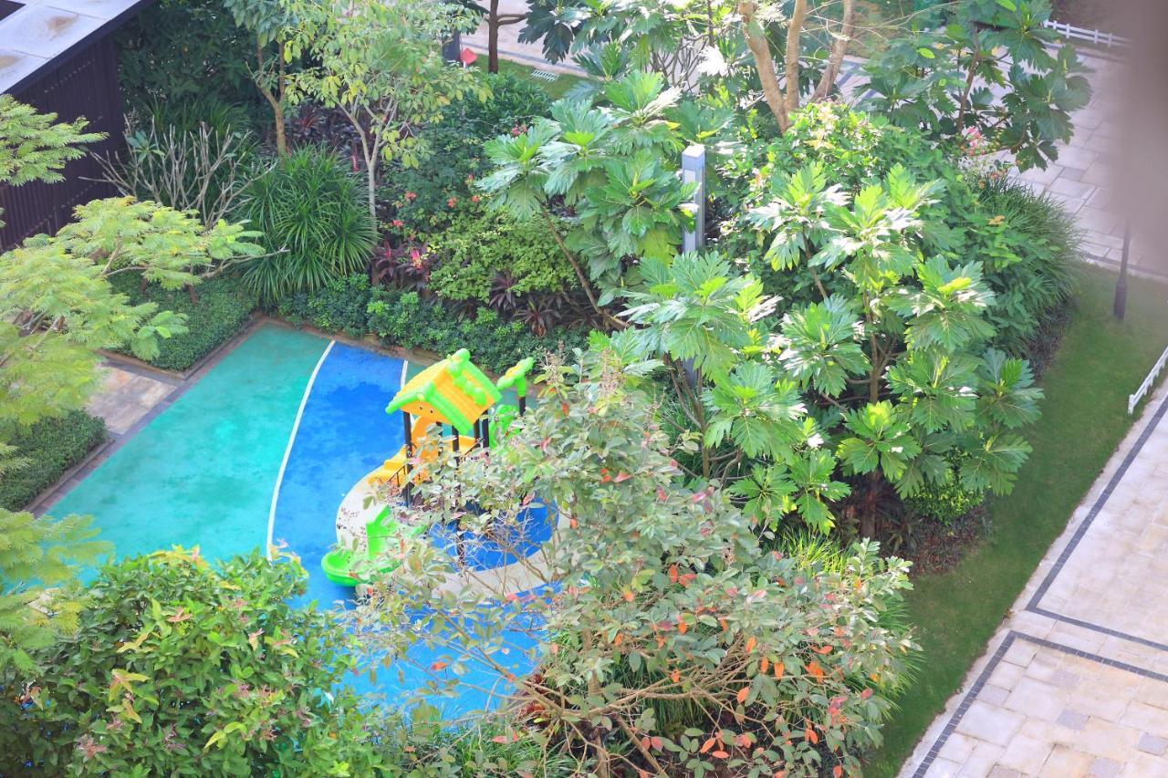 Care Residential Hotel Haikou  Exterior foto