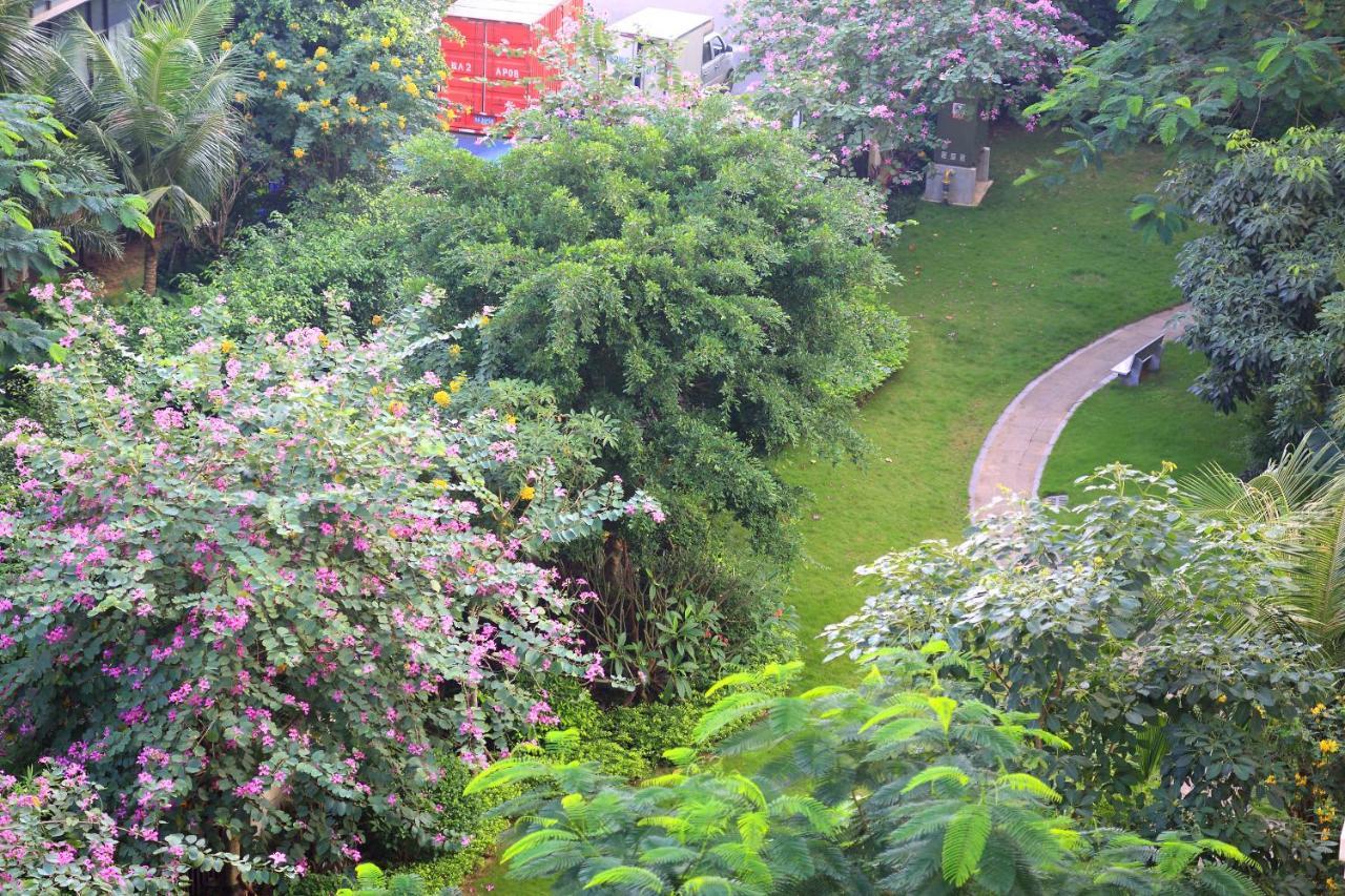 Care Residential Hotel Haikou  Exterior foto